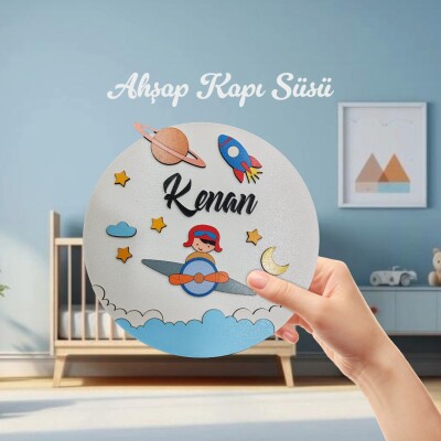 Pilot Temalı Kapı İsimliği